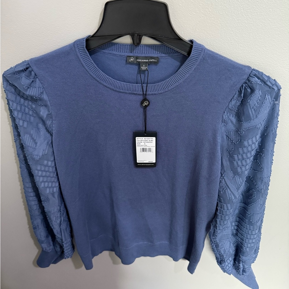 NWT Adrianna‎ Papell Knit Pullover Sweater Soft in blue with beautiful sleeves